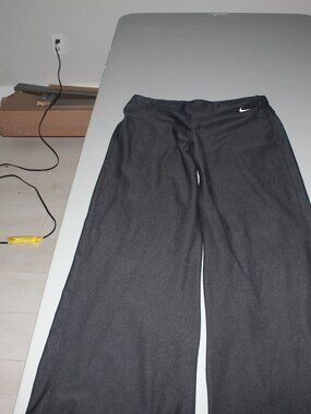 Black Nike Athletic Pants Size Medium